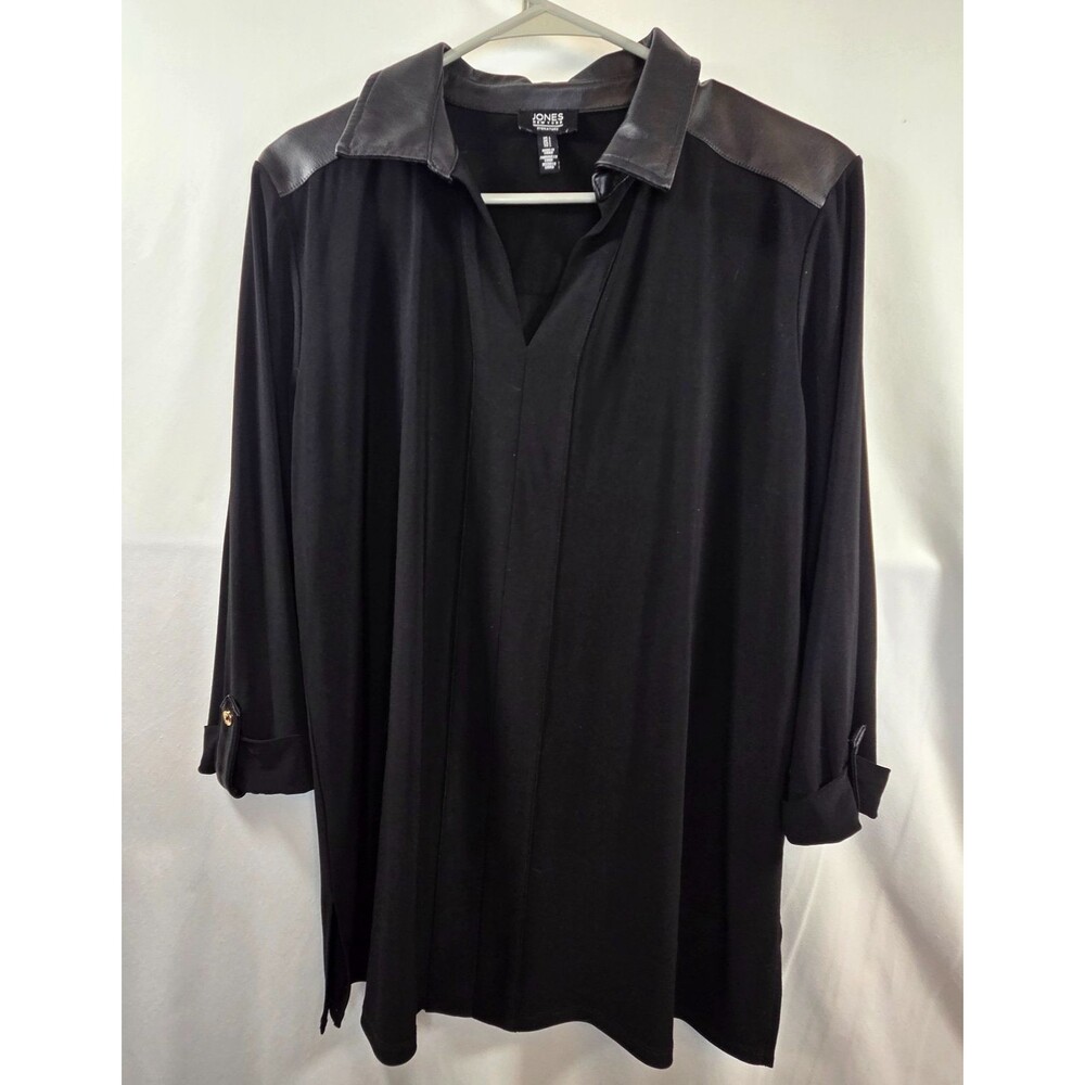 Jones New York Pleat Front Tunic Top with Faux Leather Collar Detail size Large